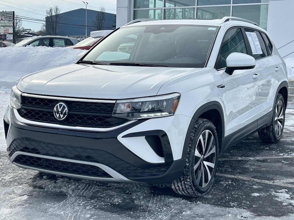 Certified 2024 Volkswagen Taos 1.5T SE SUV