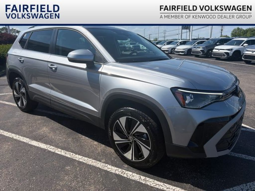 Certified 2025 Volkswagen Taos 1.5T SE SUV
