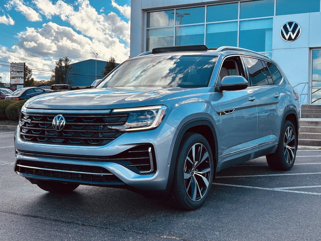 New 2026 Volkswagen Atlas 2.0T SEL Premium R-Line SUV