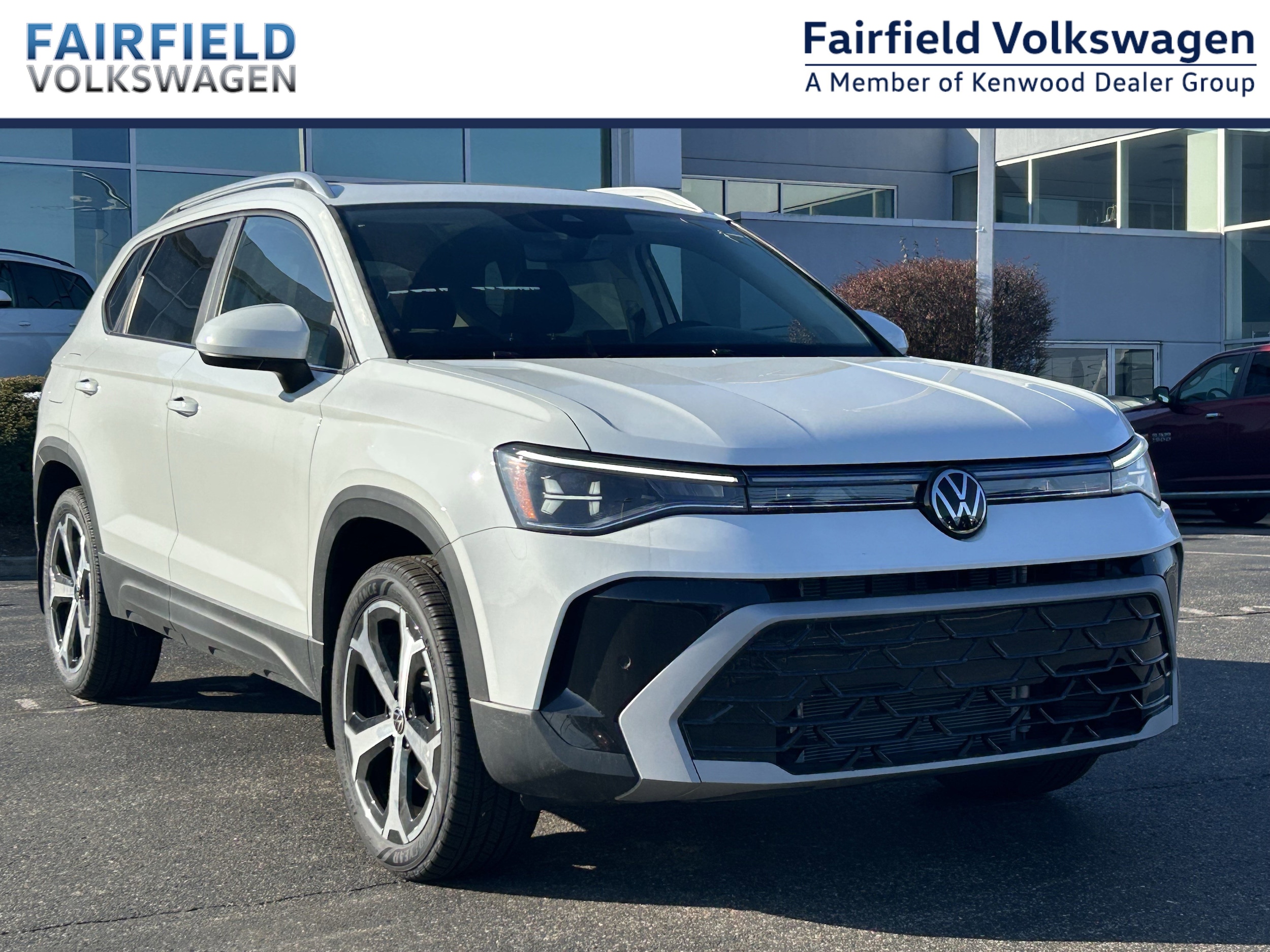 2026 Volkswagen Taos SEL's photo