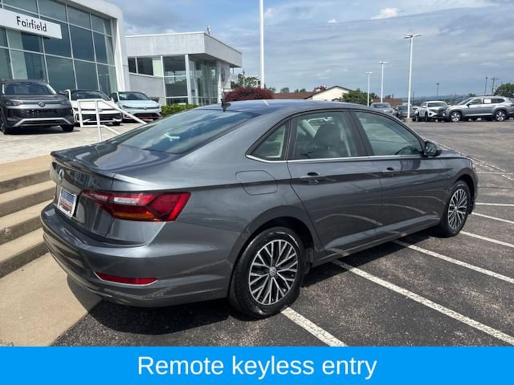 Used 2019 Volkswagen Jetta 1.4T SE Sedan