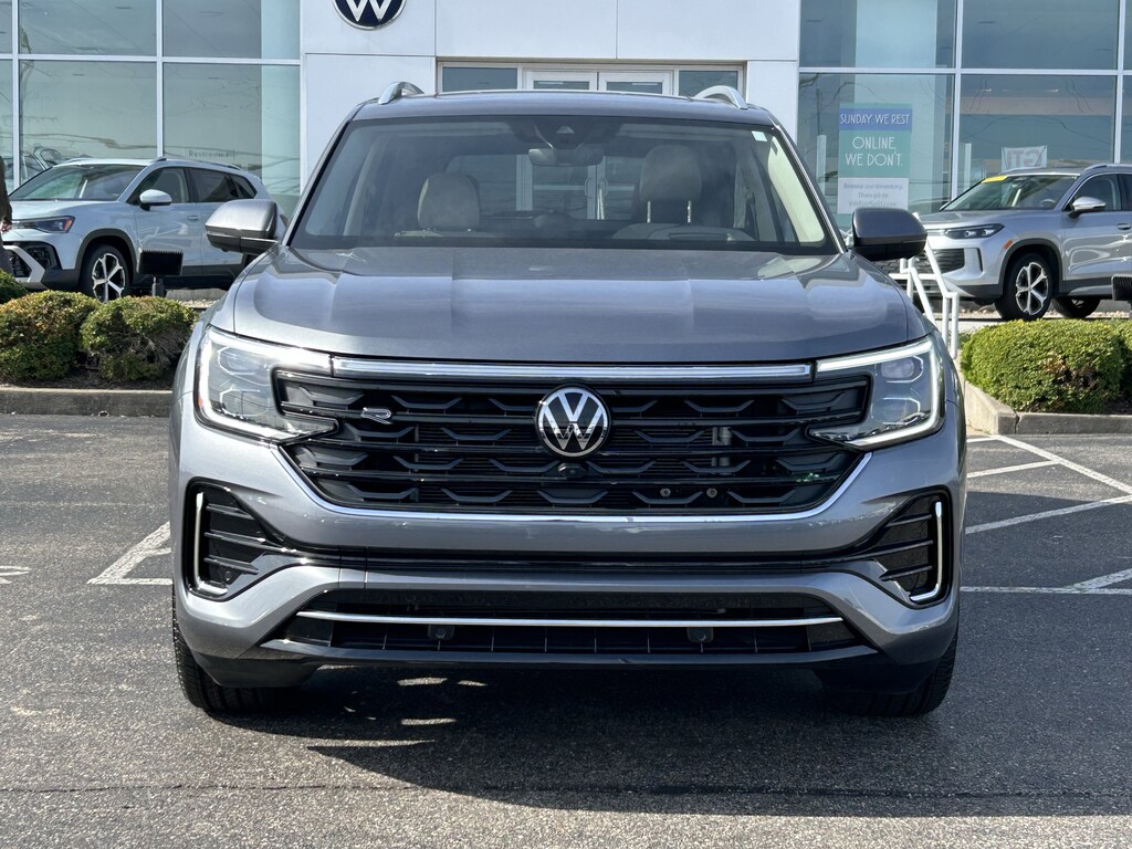 Certified 2025 Volkswagen Atlas 2.0T SEL Premium R-Line SUV