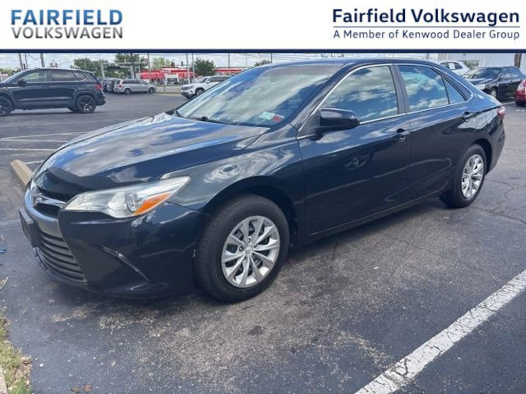 Used 2015 Toyota Camry LE Sedan