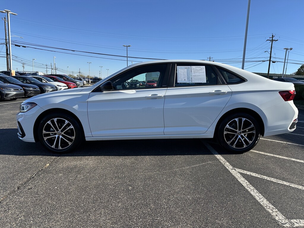 Certified 2025 Volkswagen Jetta 1.5T Sport Sedan