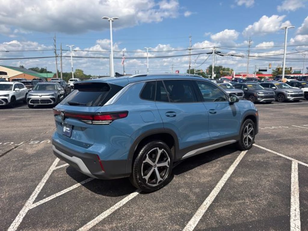 Certified 2025 Volkswagen Tiguan 2.0T SE SUV
