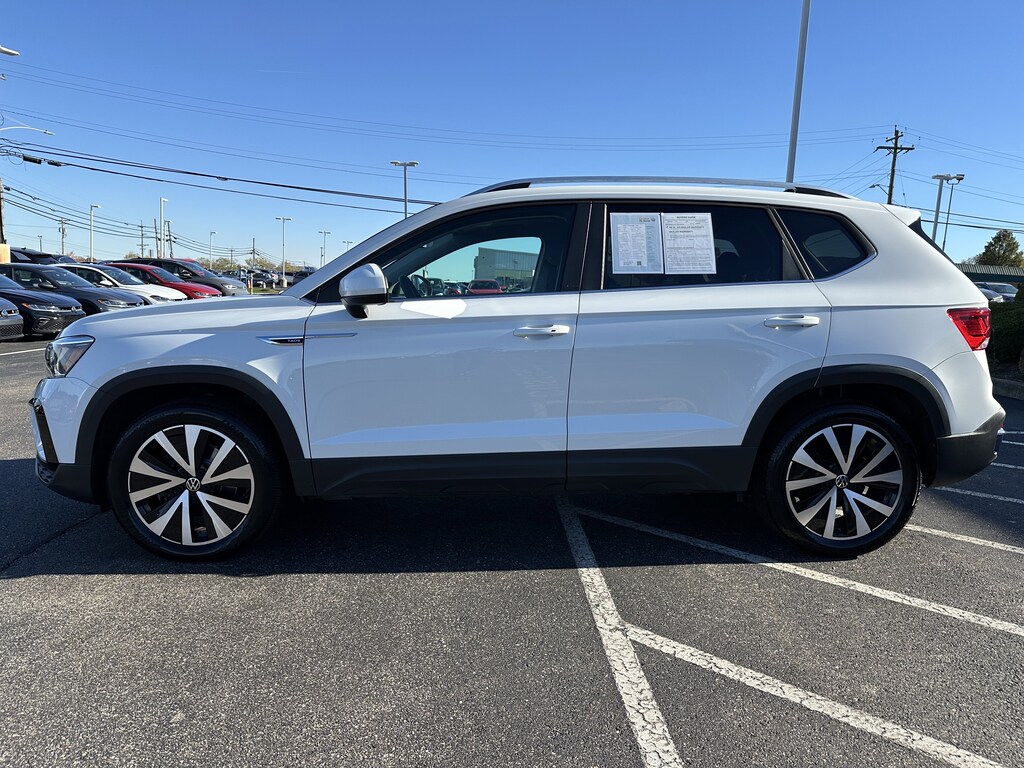 Certified 2022 Volkswagen Taos 1.5T SE 4MOTION SUV