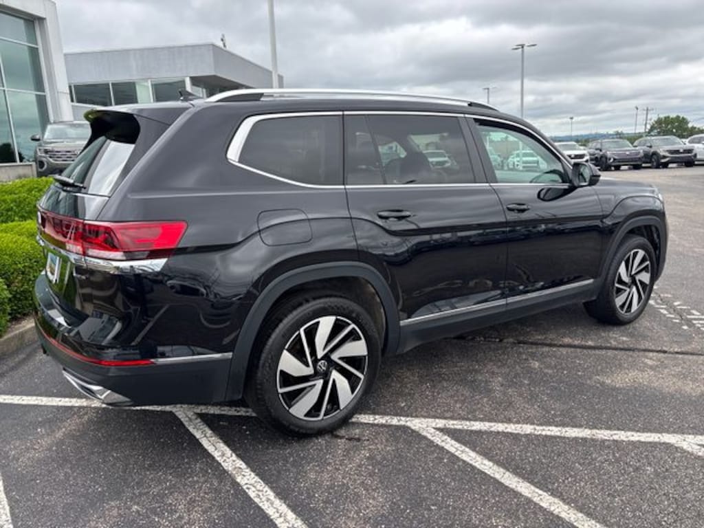Certified 2025 Volkswagen Atlas 2.0T SEL SUV