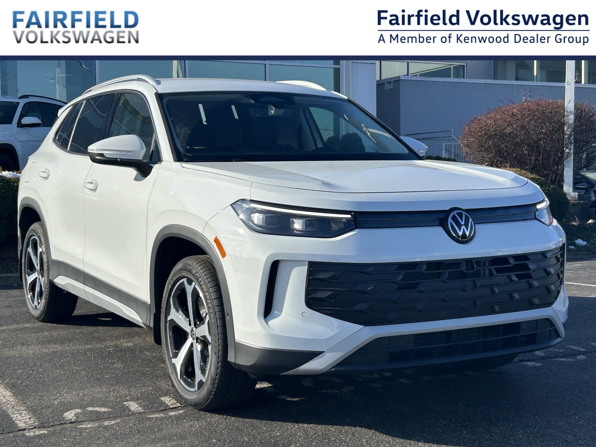 2026 Volkswagen Tiguan SE's photo