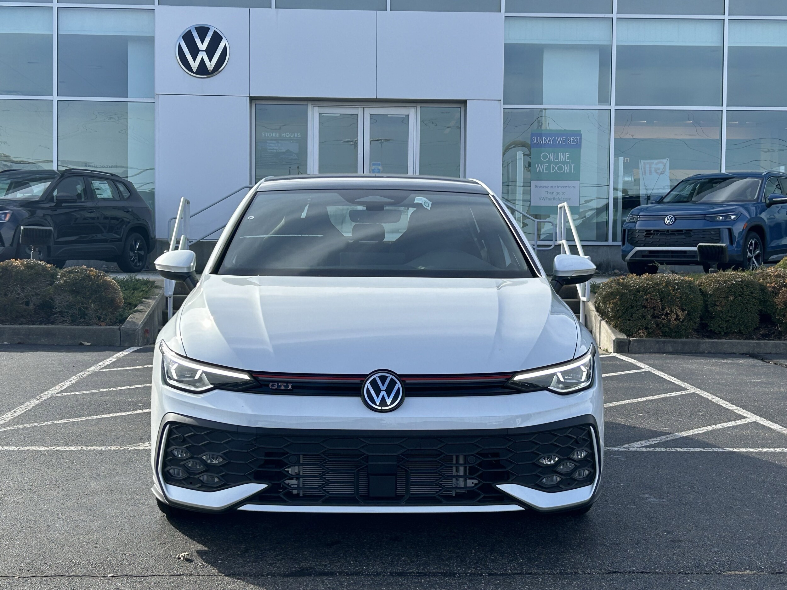 2026 Volkswagen Golf GTI SE photo 2