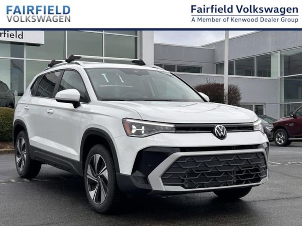 New 2026 Volkswagen Taos 1.5T SE SUV