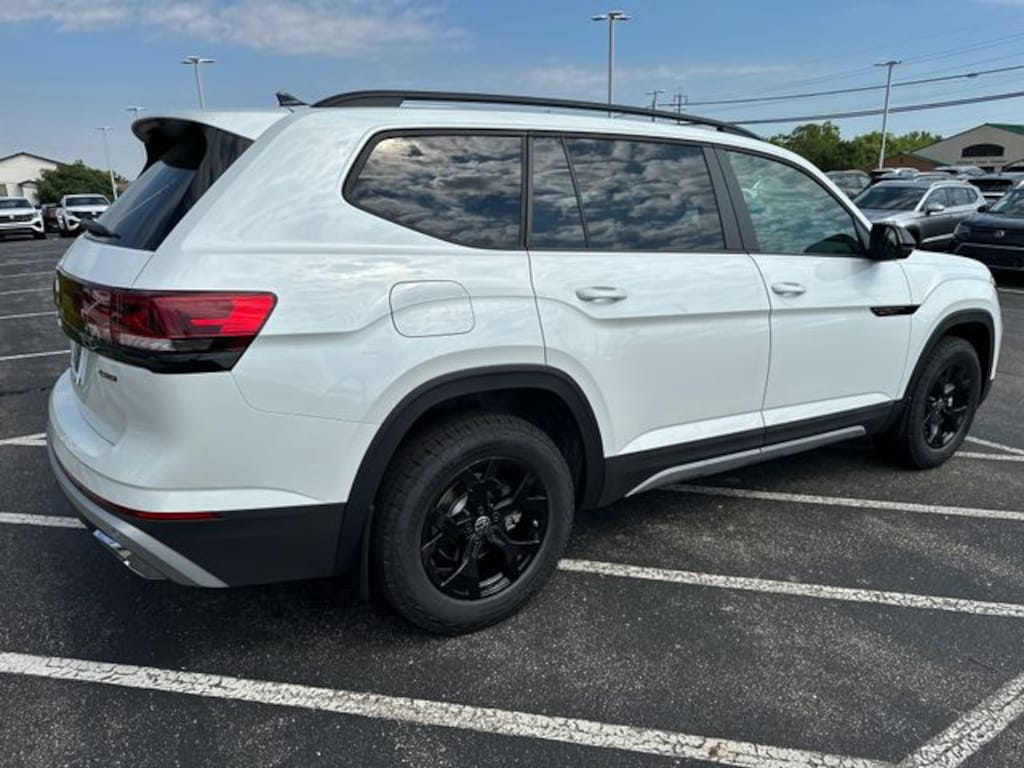 New 2026 Volkswagen Atlas 2.0T Peak Edition SUV