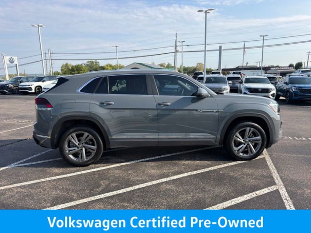 Used 2024 Volkswagen Atlas Cross Sport 2.0T SEL R-Line SUV