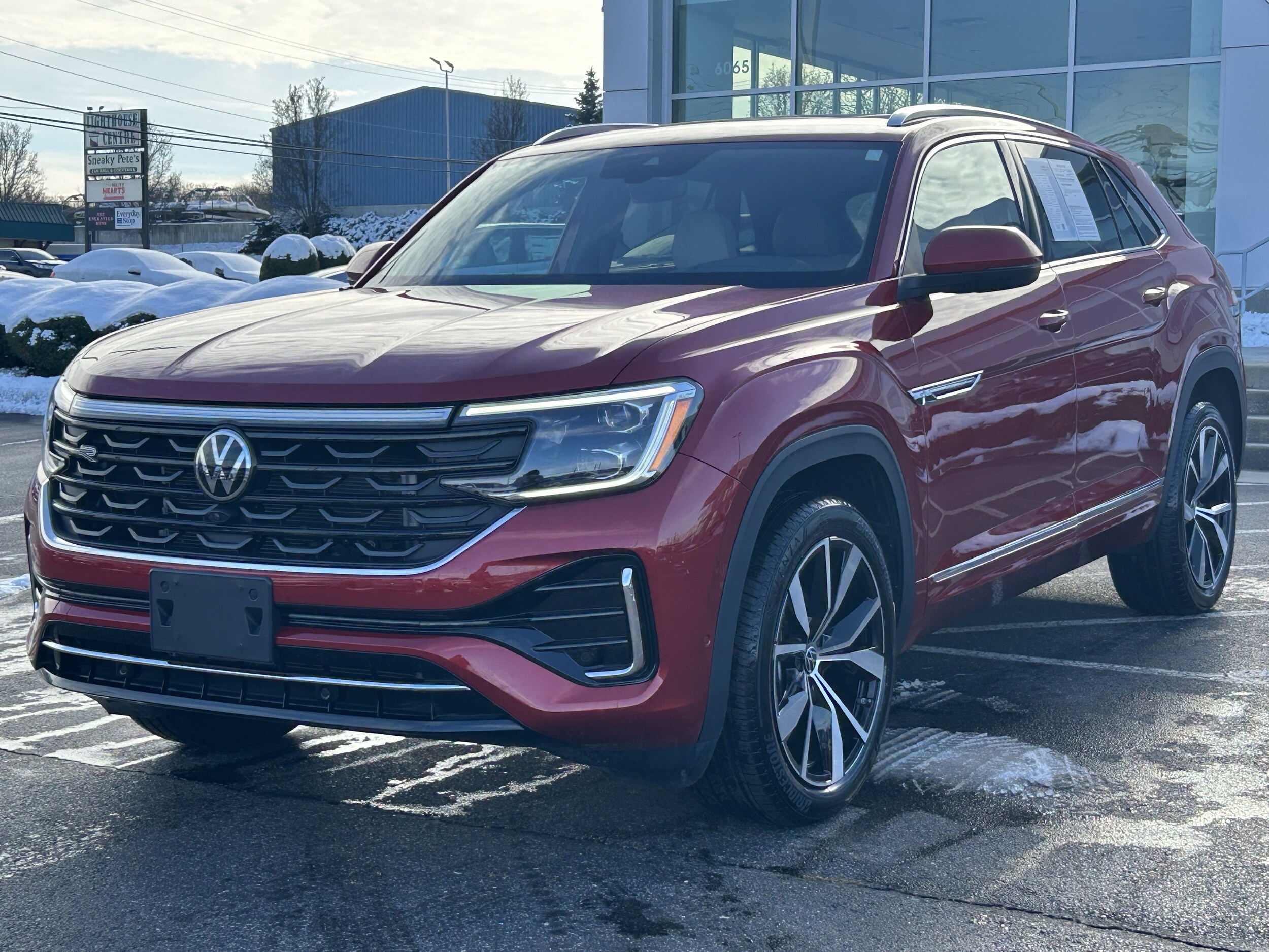 2025 Volkswagen Atlas Cross Sport SEL Premium R-Line photo 3