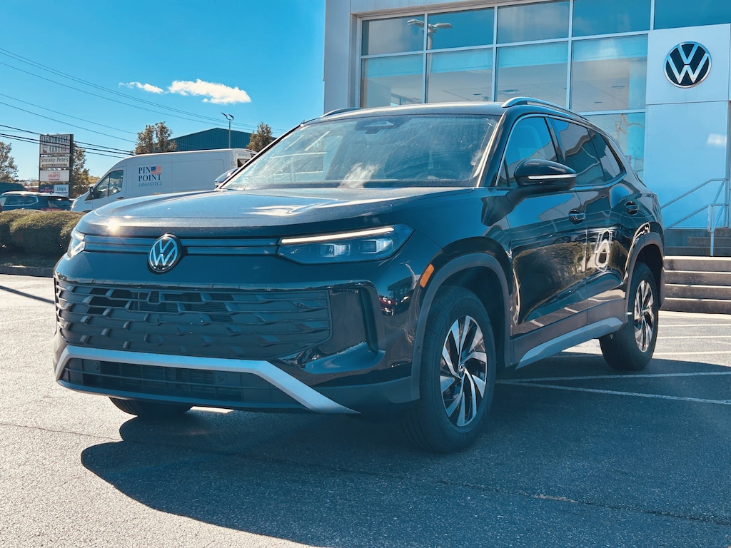 New 2025 Volkswagen Tiguan 2.0T S SUV