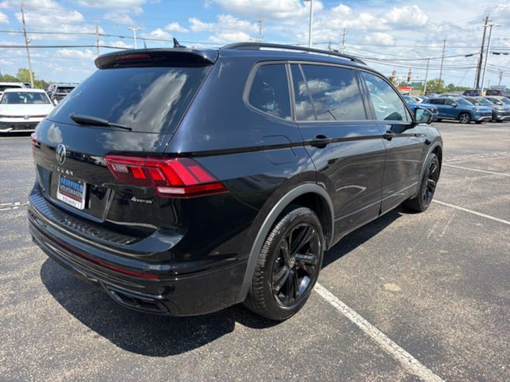 Certified 2023 Volkswagen Tiguan 2.0T SE R-Line Black SUV