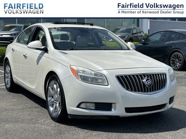 2013 Buick Regal Premium 2