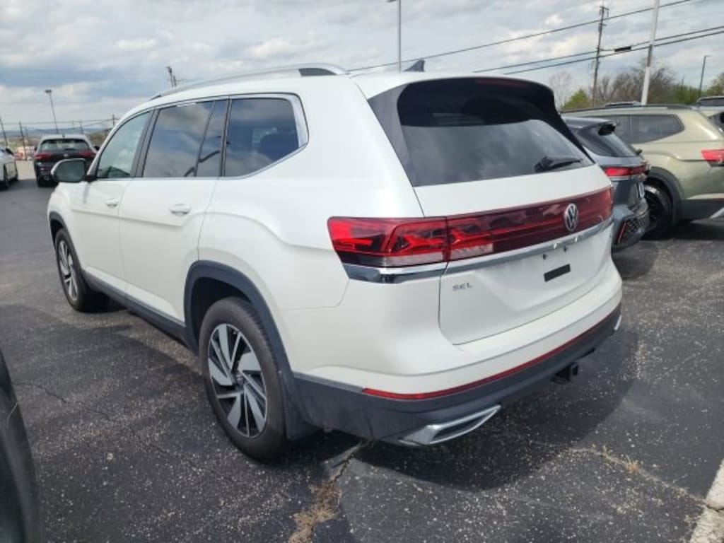 Used 2025 Volkswagen Atlas 2.0T SEL SUV