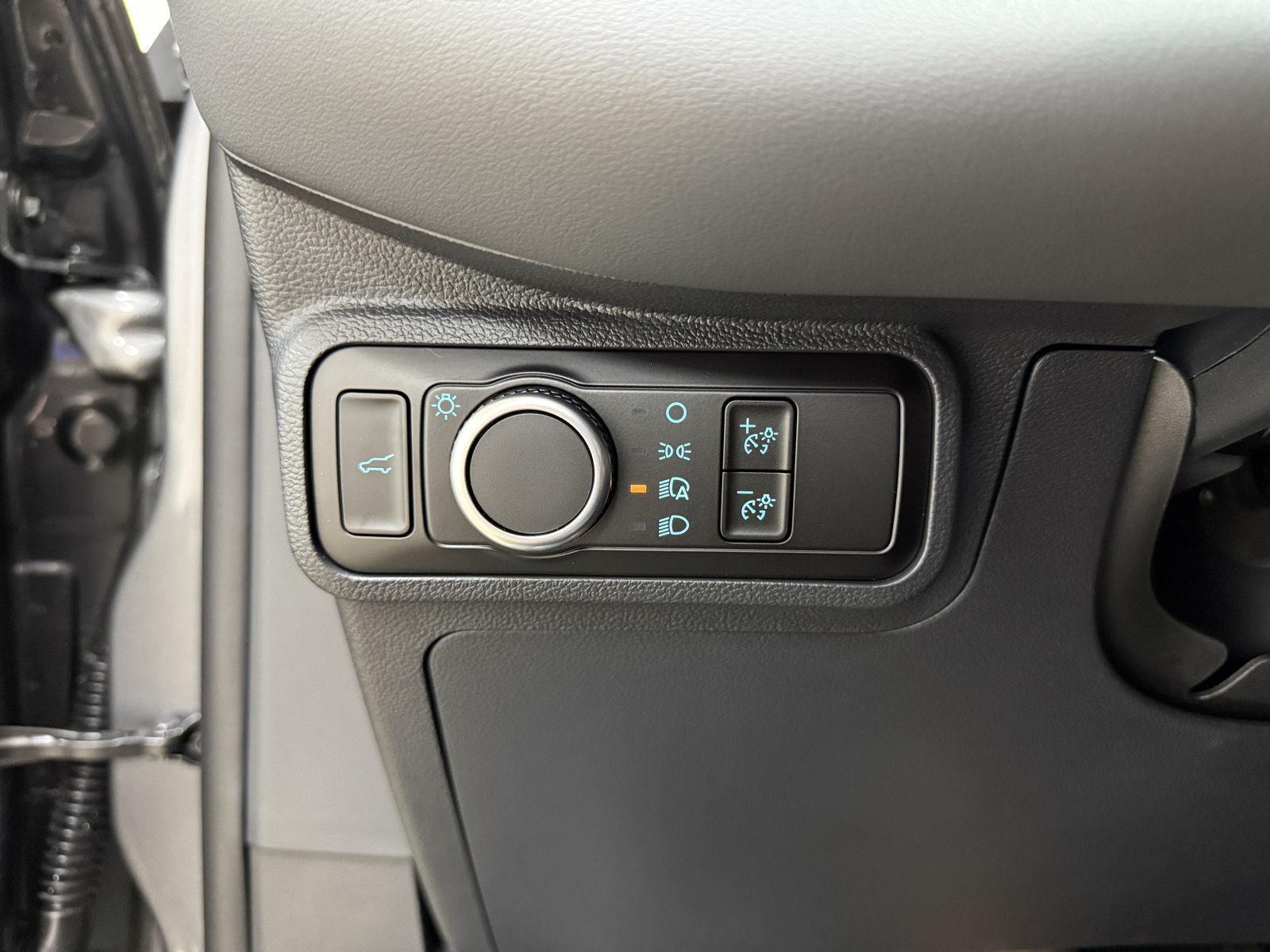 2026 Ford Explorer Active - Photo 11