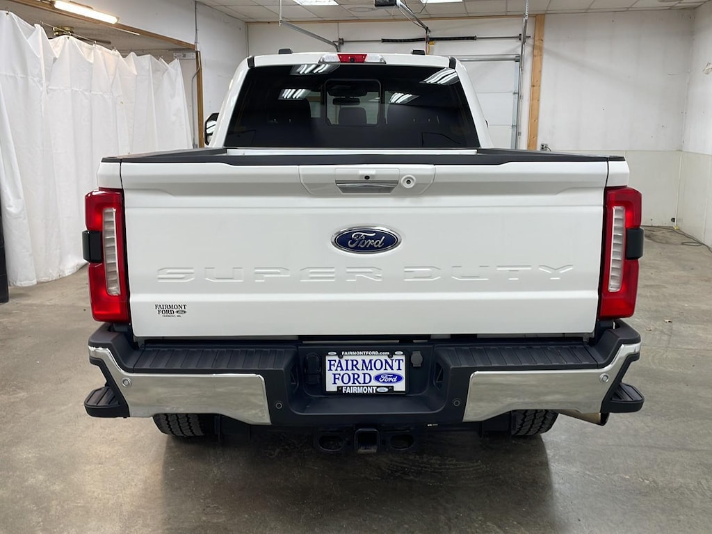 Used 2023 Ford Super Duty F-350 SRW Lariat Truck
