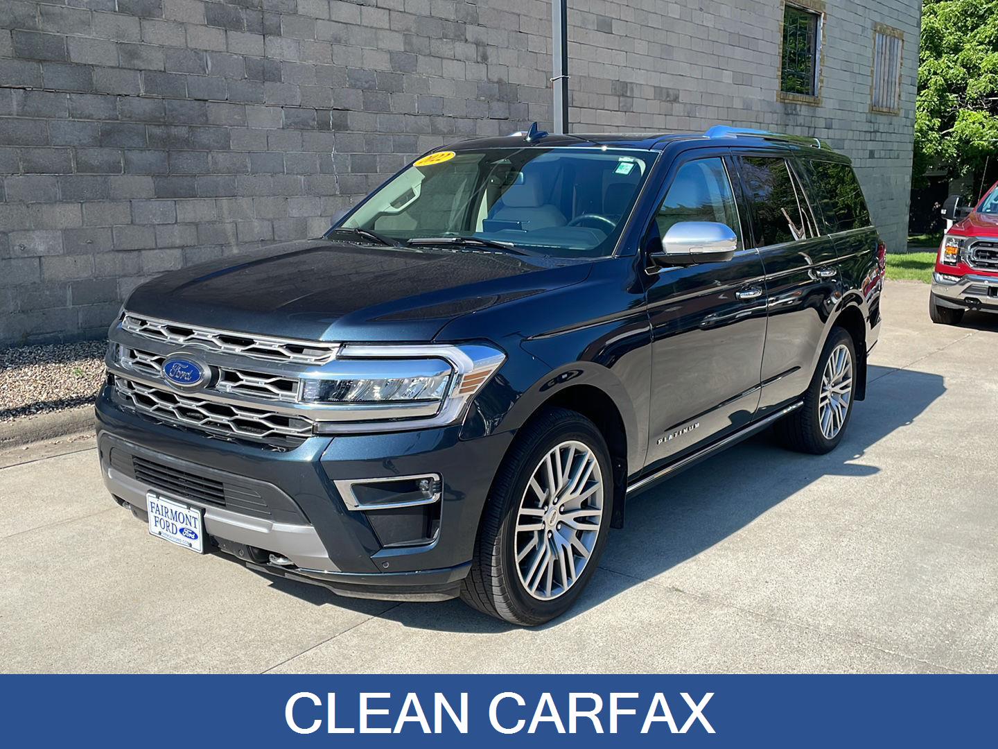 Used 2022 Ford Expedition Platinum with VIN 1FMJU1MT5NEA60283 for sale in Fairmont, Minnesota