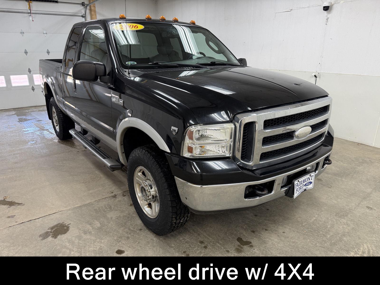 Used 2006 Ford F-350 Super Duty Lariat with VIN 1FTWX31YX6EB14613 for sale in Fairmont, Minnesota