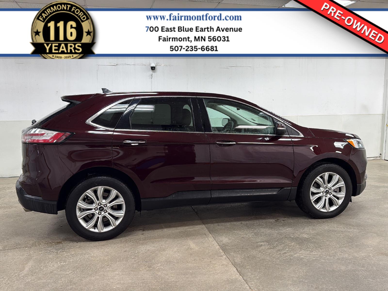 2024 Ford Edge Titanium's photo