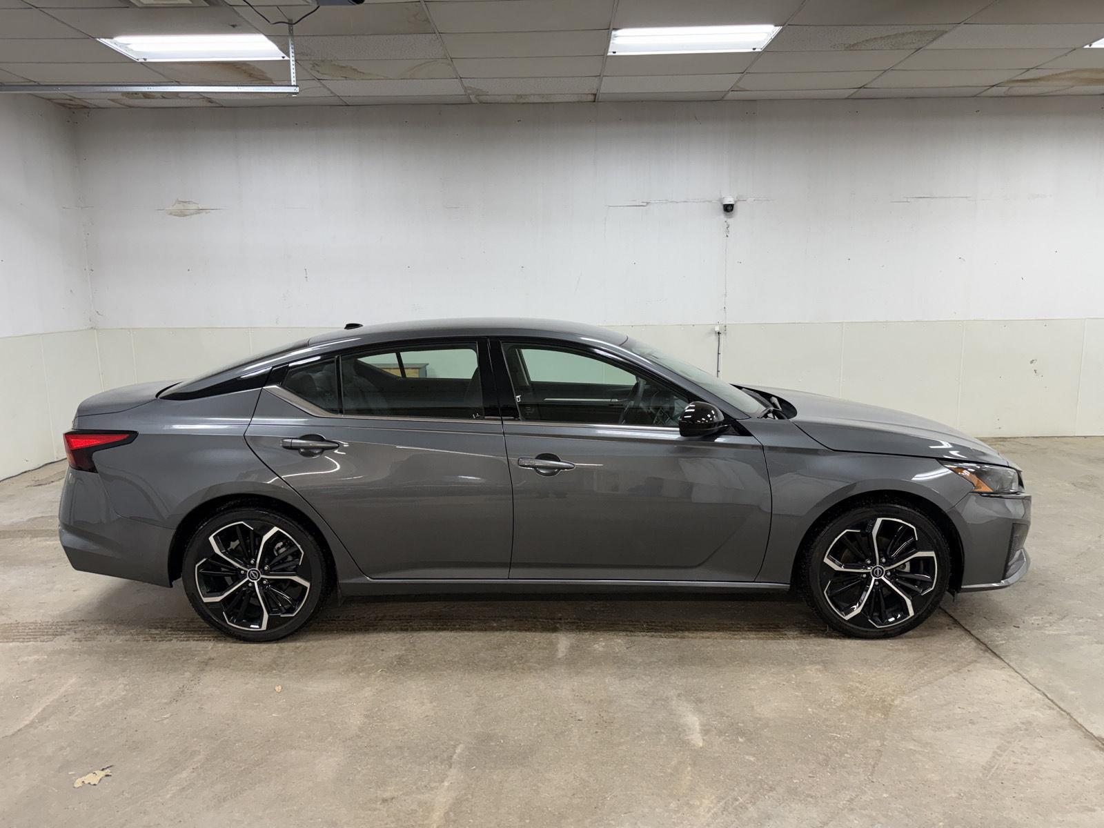 2026 Nissan Altima SR