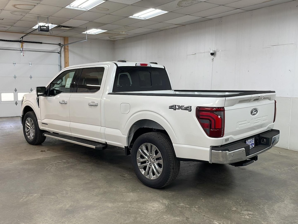 New 2025 Ford F-150 Lariat TRUCK