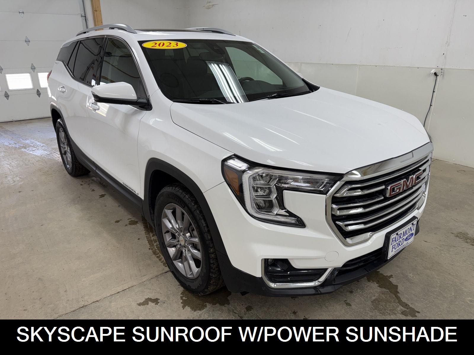 Used 2023 GMC Terrain SLT with VIN 3GKALVEG2PL188746 for sale in Fairmont, Minnesota