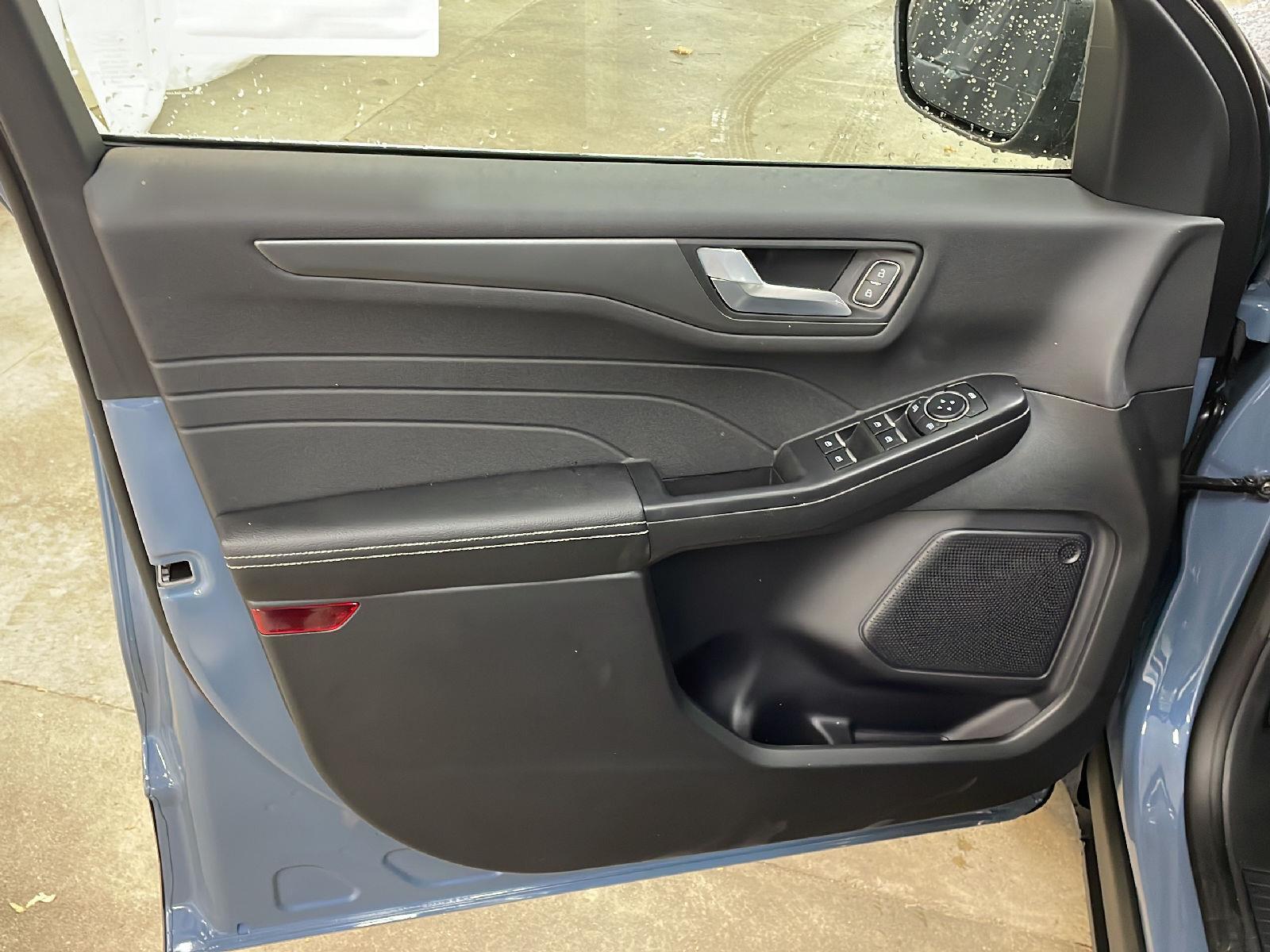 2026 Ford Escape Plug-in hybrid PHEV - Photo 16