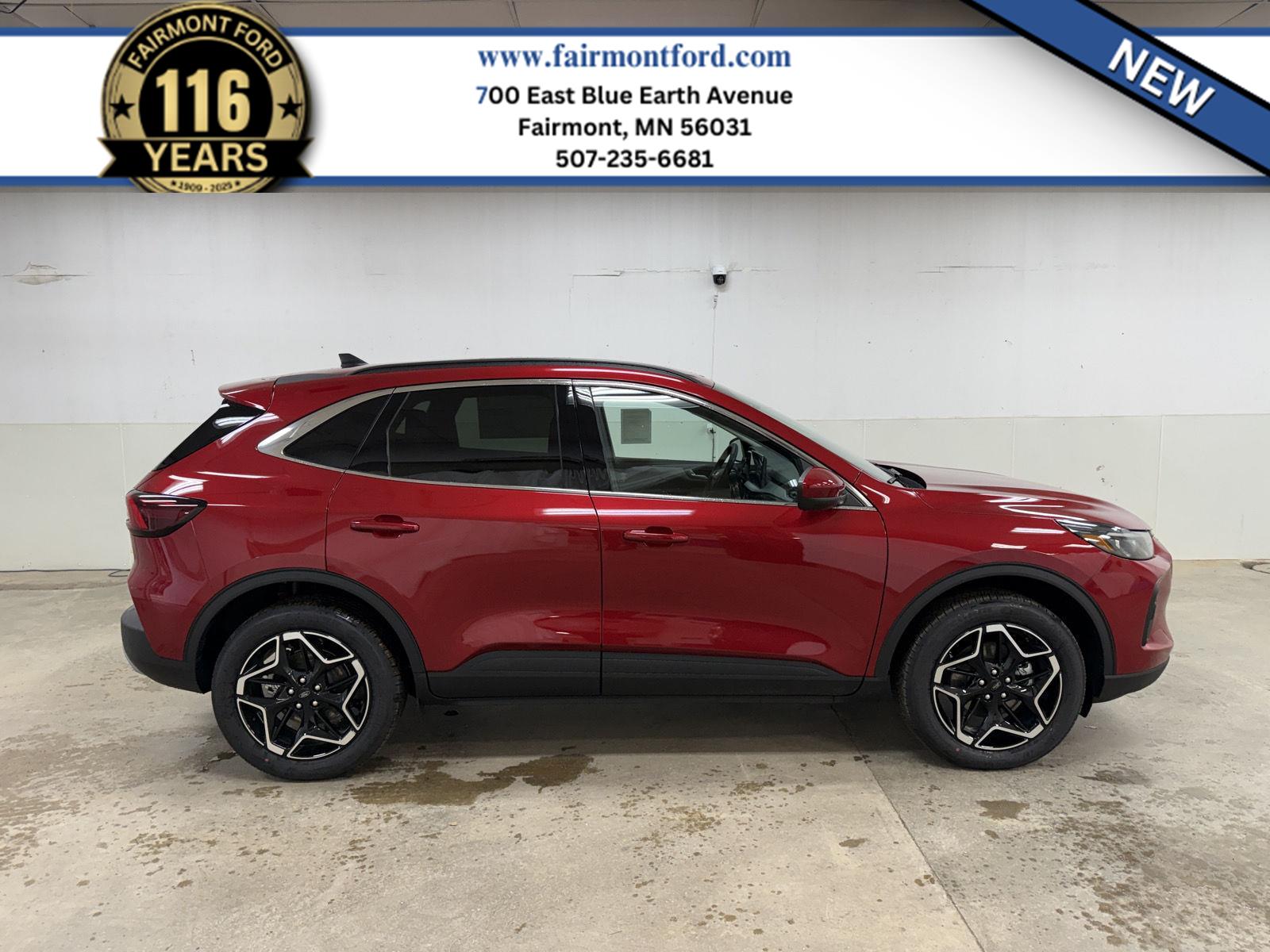 2026 Ford Escape Platinum's photo