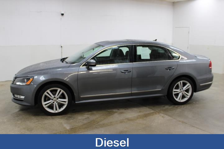 Used 2014 Volkswagen Passat SEL Premium with VIN 1VWCN7A37EC061039 for sale in Fairmont, Minnesota