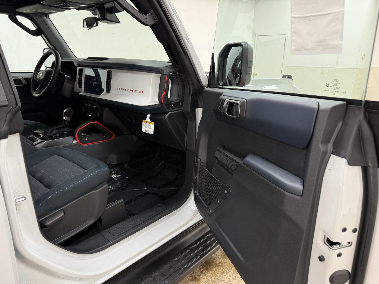 2026 Ford Bronco 4-Door Heritage Editon - Photo 28