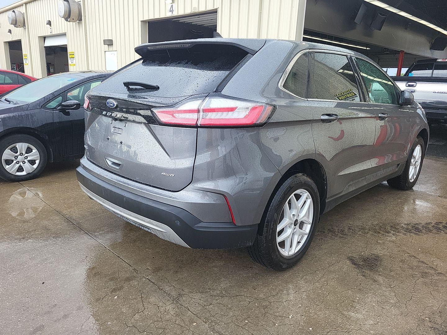 Used 2024 Ford Edge SEL with VIN 2FMPK4J93RBA68474 for sale in Fairmont, Minnesota