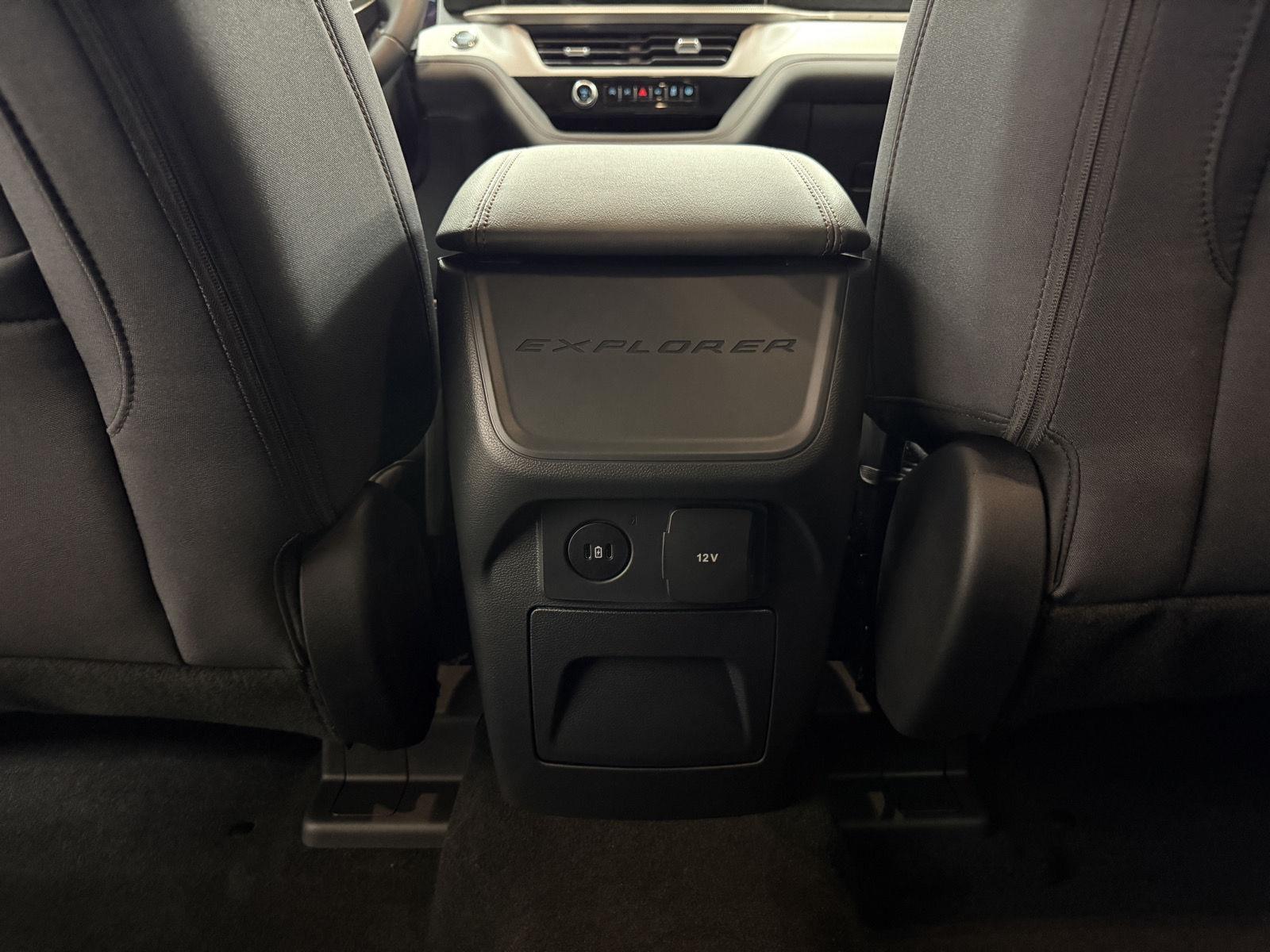 2026 Ford Explorer Active - Photo 22