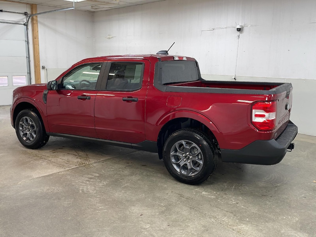 New 2025 Ford Maverick XLT TRUCK