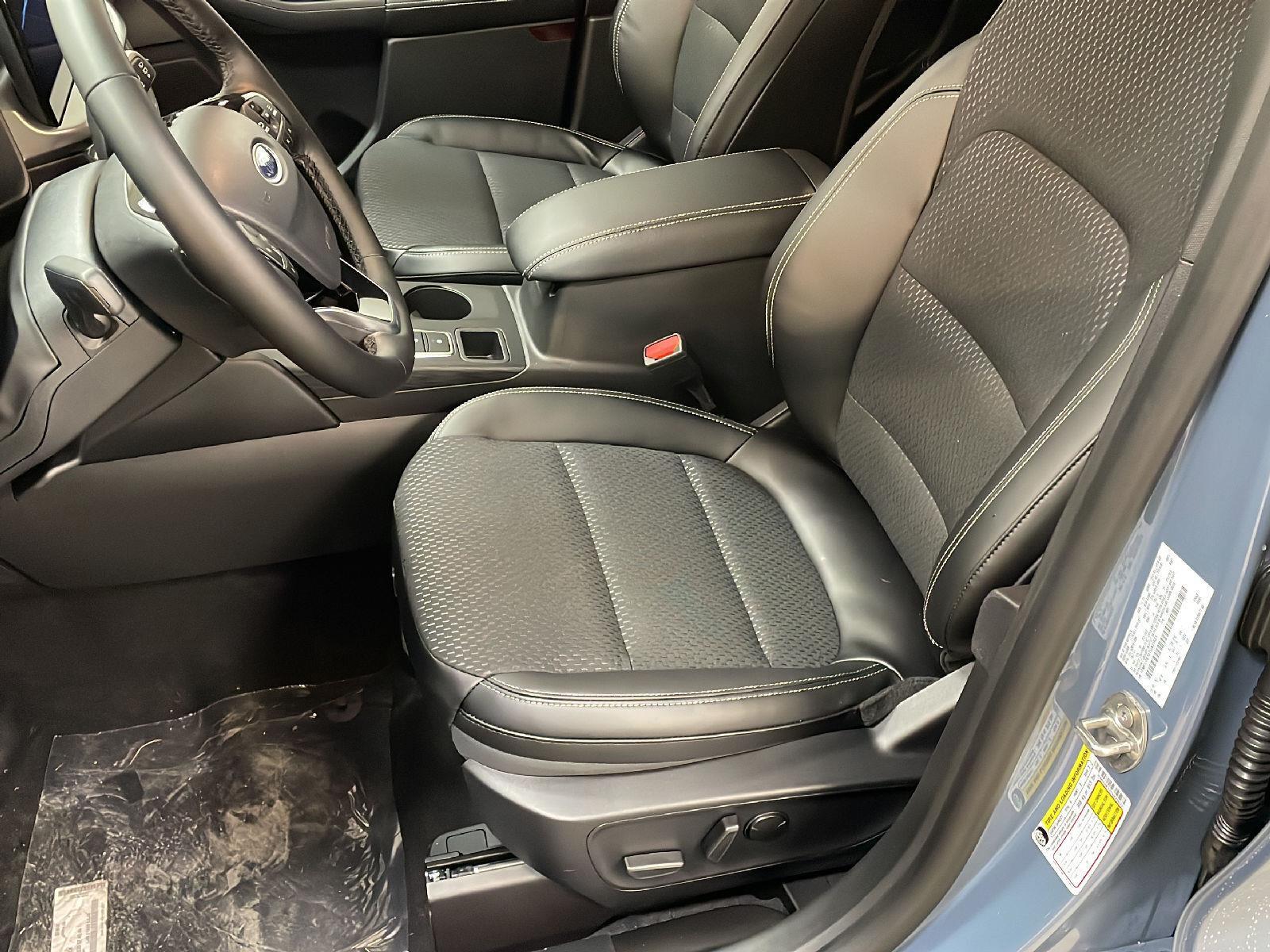 2026 Ford Escape Plug-in hybrid PHEV - Photo 13