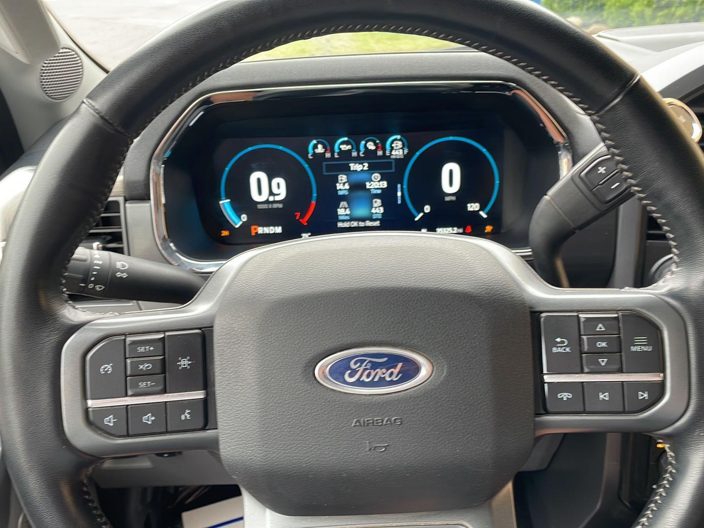 2022 Ford F-150 Lariat - Photo 21