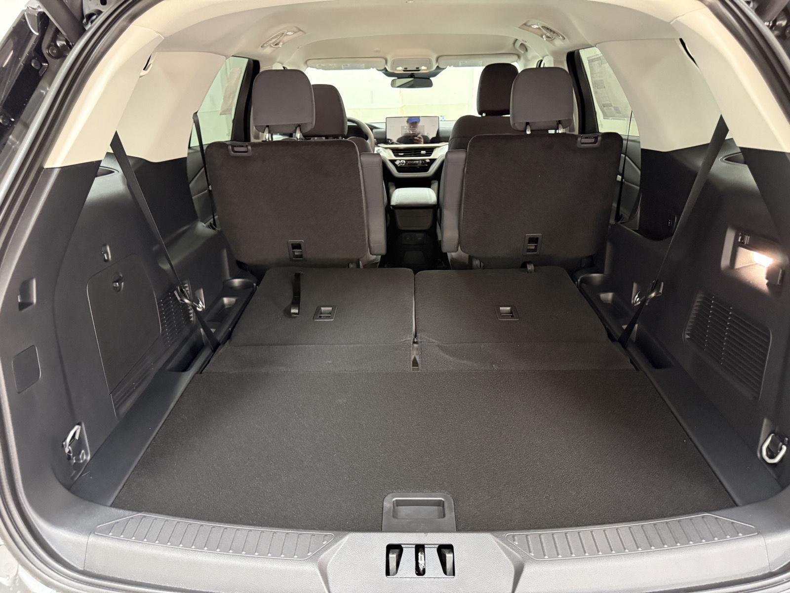 2026 Ford Explorer Active - Photo 26
