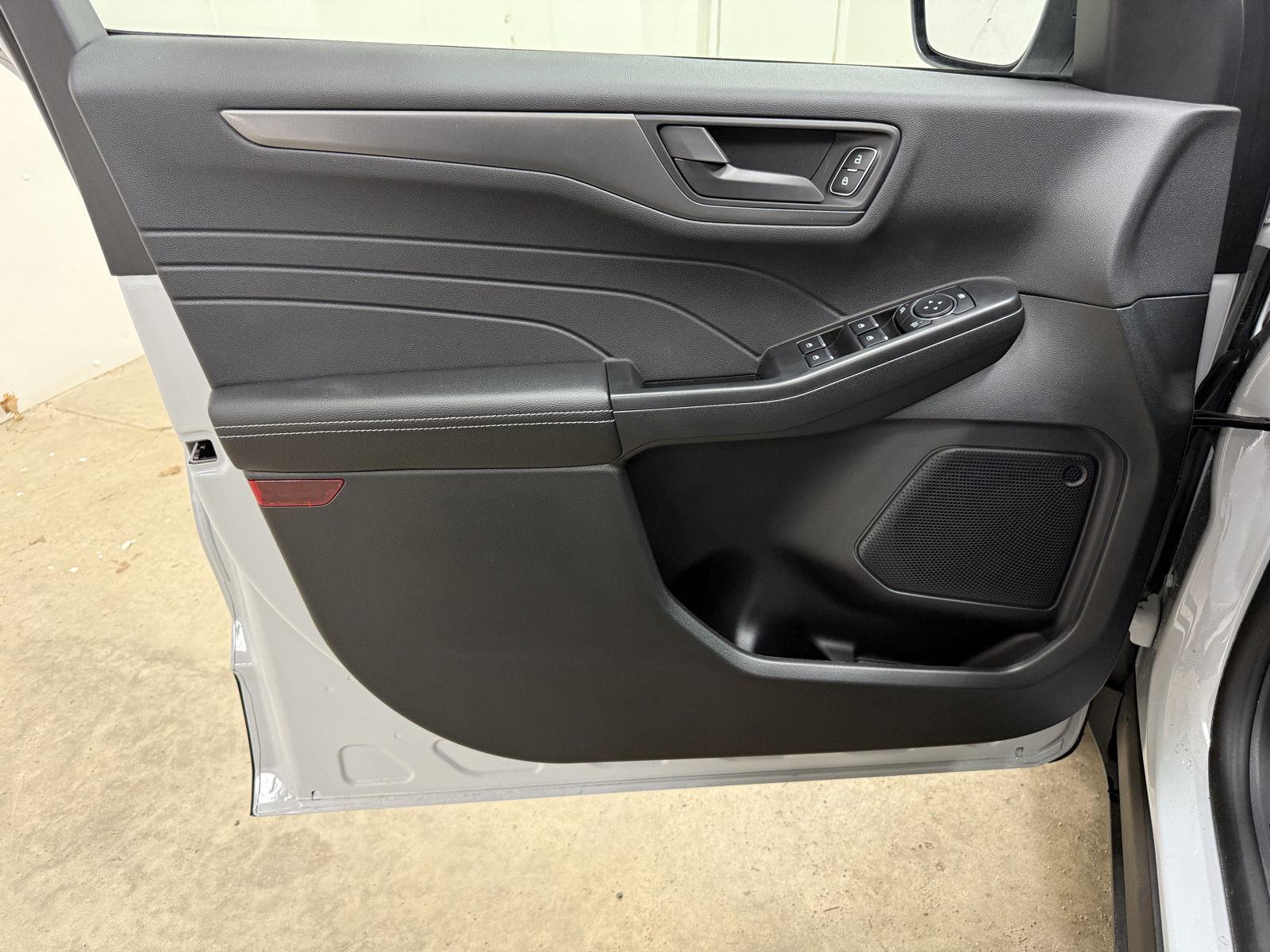 2026 Ford Escape Active - Photo 10