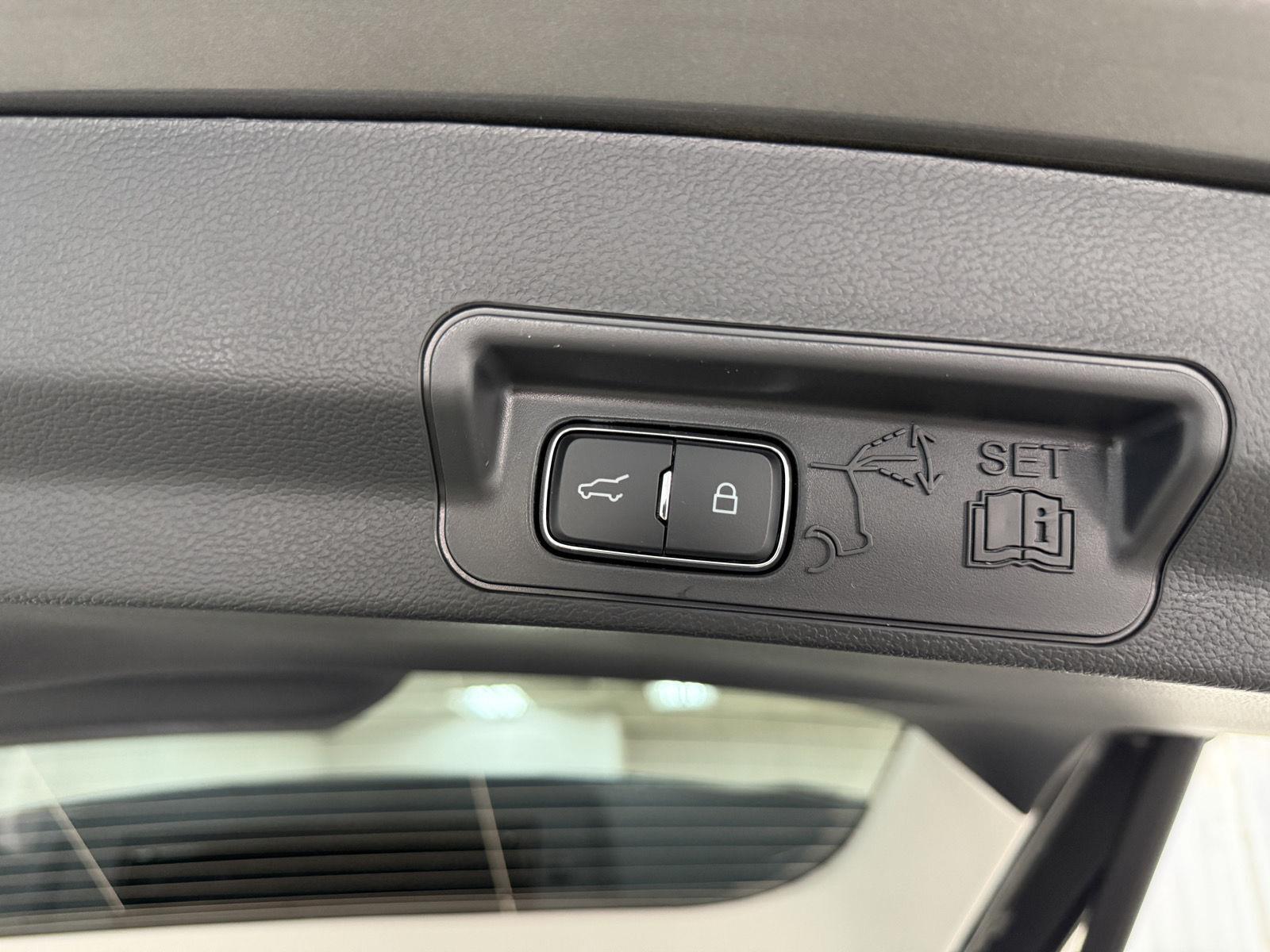 2026 Ford Explorer Active - Photo 27