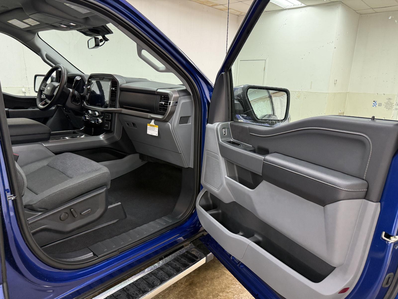 2026 Ford F-150 XLT - Photo 25