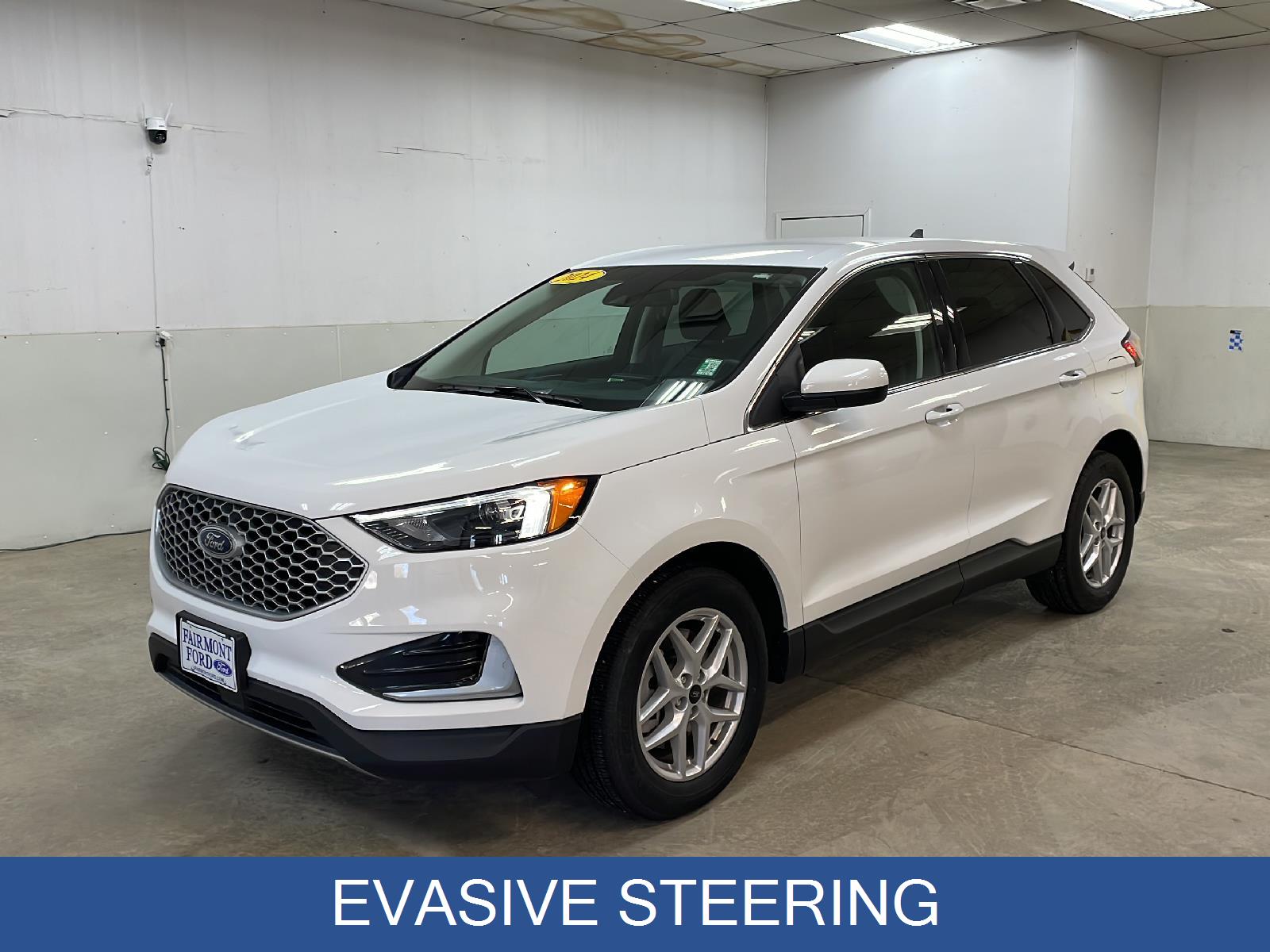 2024 Ford Edge SEL photo 3