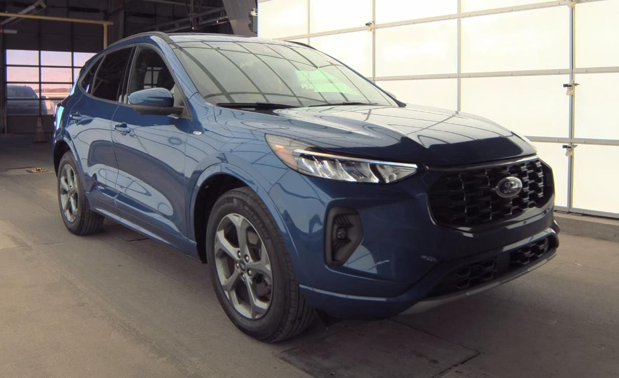 Used 2023 Ford Escape ST-Line Select with VIN 1FMCU9NA2PUB24387 for sale in Fairmont, Minnesota