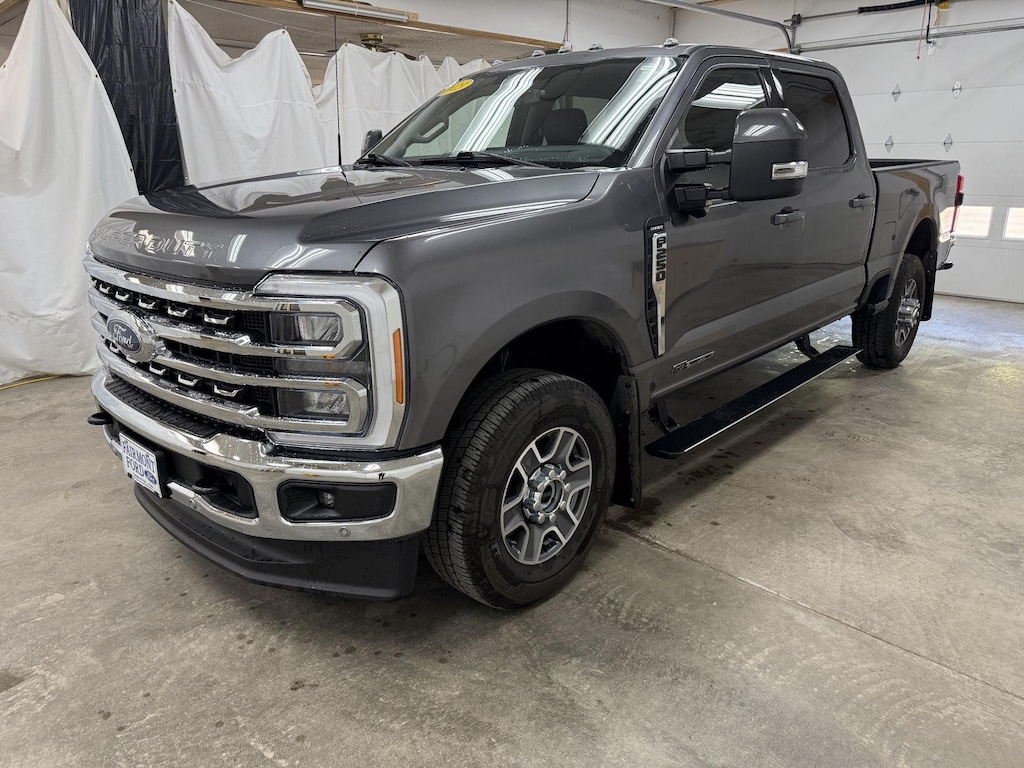 Used 2023 Ford Super Duty F-250 SRW Lariat Truck