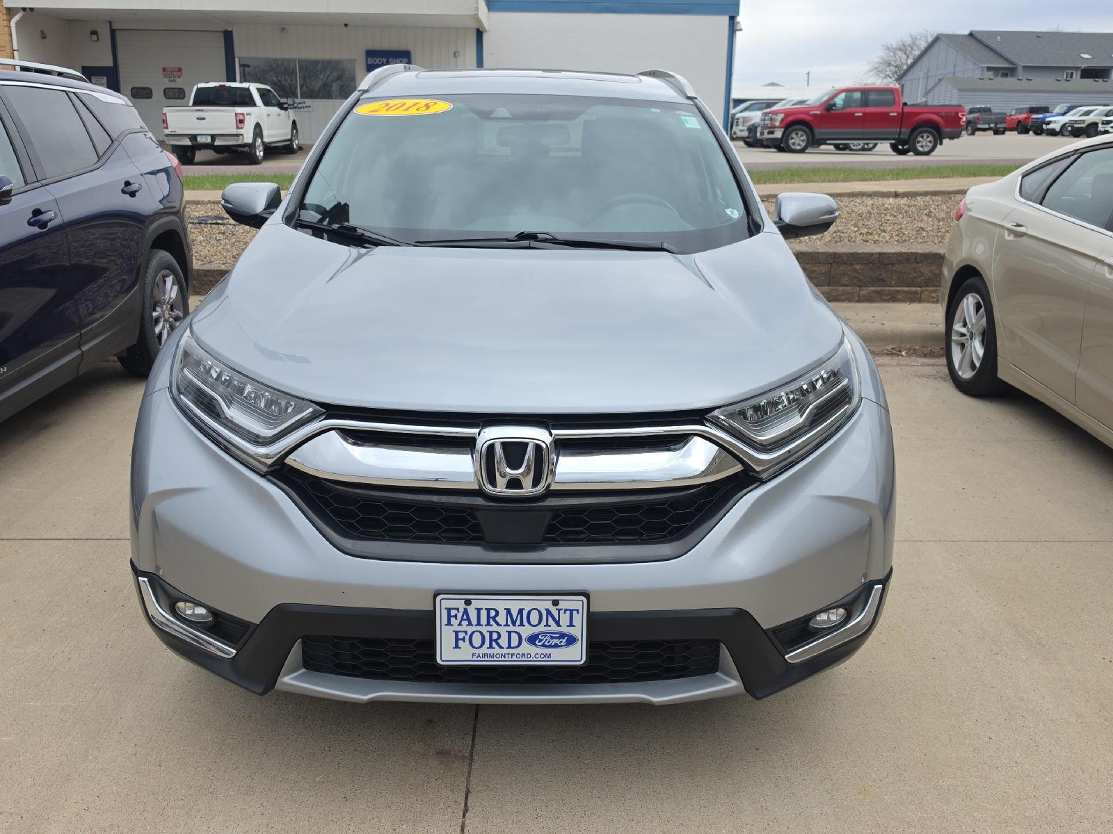 Used 2018 Honda CR-V Touring with VIN 7FARW2H90JE096711 for sale in Fairmont, Minnesota