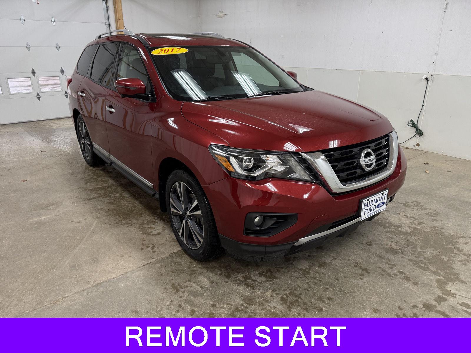 Used 2017 Nissan Pathfinder Platinum with VIN 5N1DR2MM4HC623532 for sale in Fairmont, Minnesota