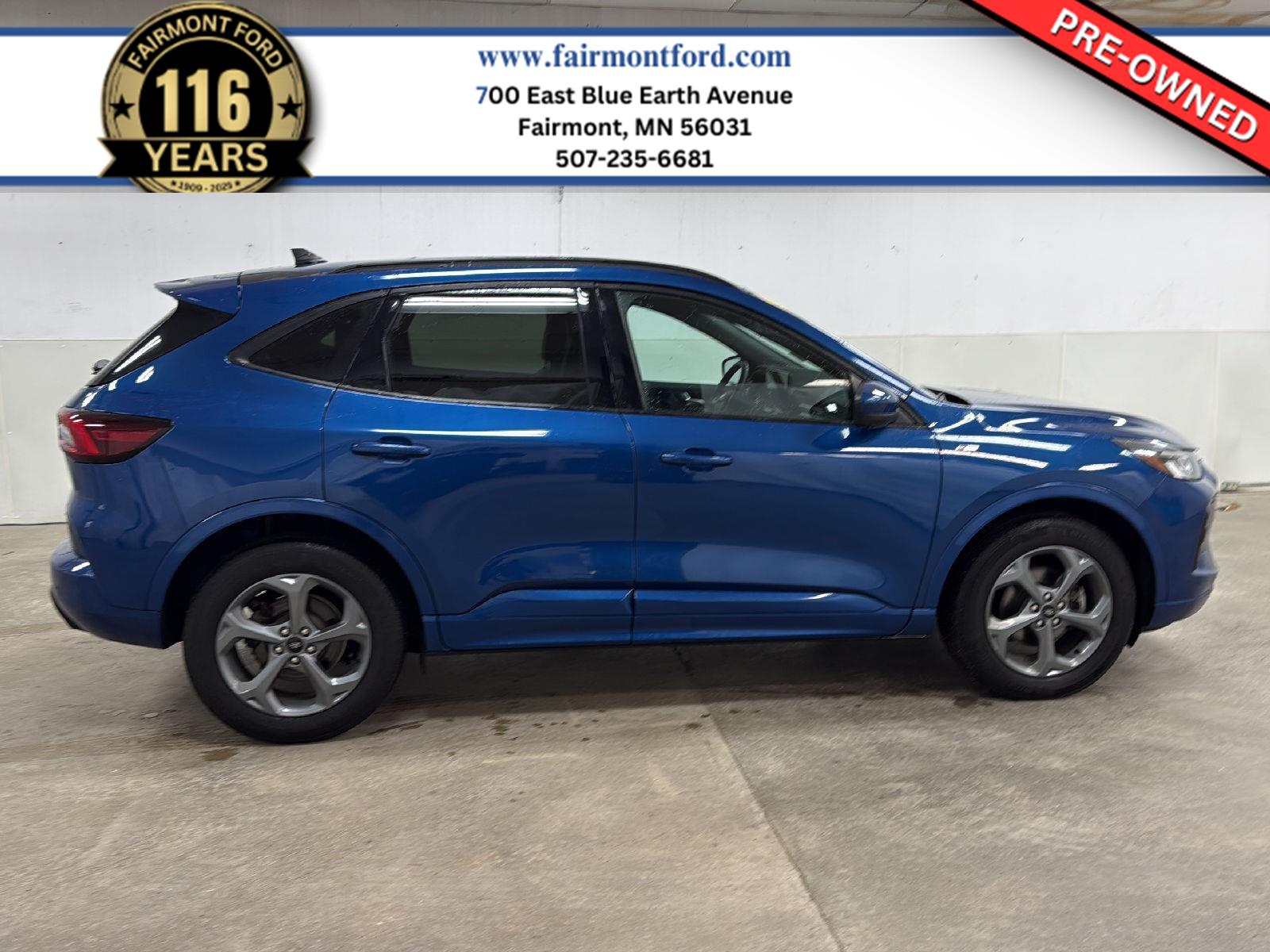 2023 Ford Escape ST-Line Select's photo