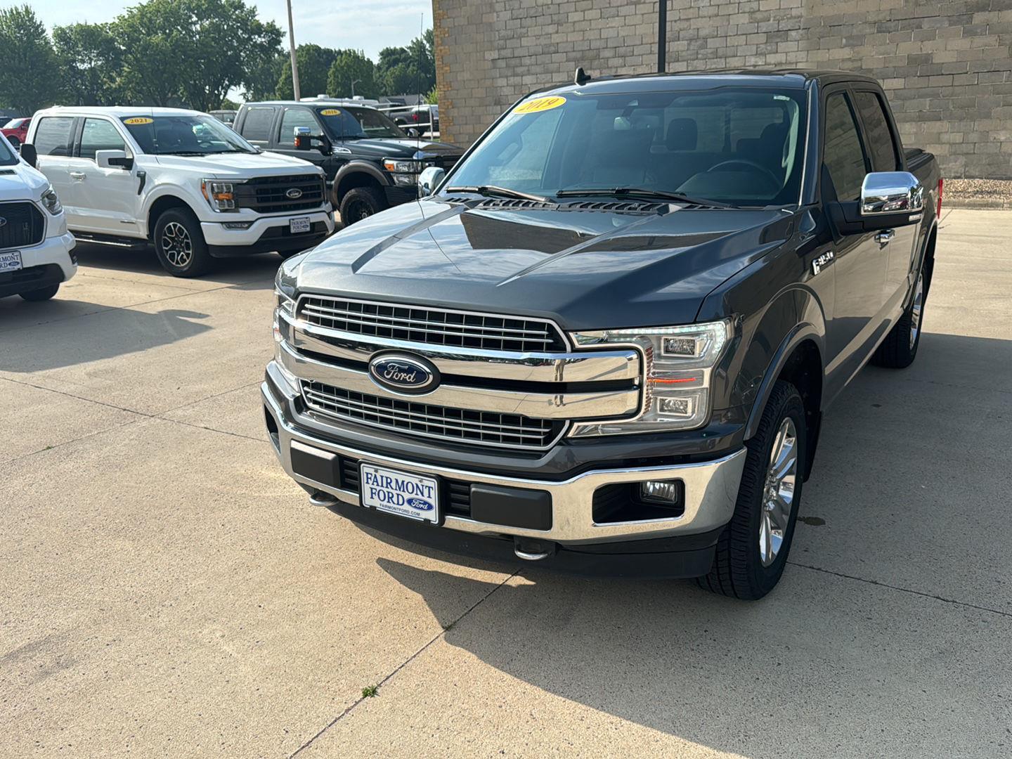 Used 2019 Ford F-150 Lariat with VIN 1FTEW1E57KFC08469 for sale in Fairmont, Minnesota