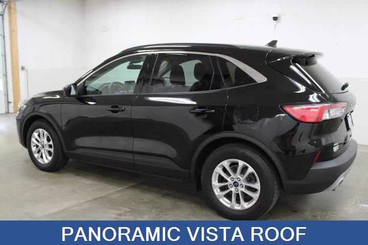 Used 2022 Ford Escape SE with VIN 1FMCU0G64NUA08478 for sale in Fairmont, Minnesota